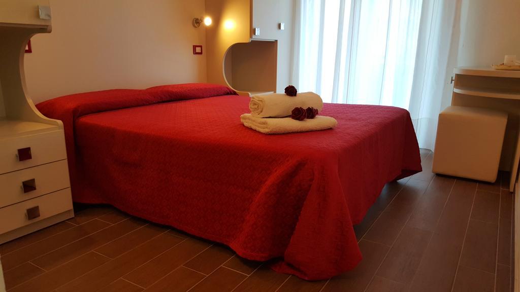 Hotel Perla Verde Ρίμινι Δωμάτιο φωτογραφία